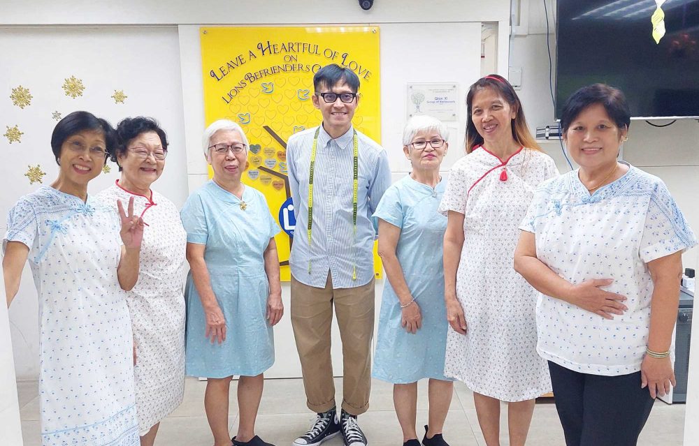 From left: Leung Siu Kuen, 68, Goh Oa Moy, 81, Lee Jiew Leng, 72, Melvin Wang, Eng Moi Kai 73, Yong Sai Gek 63, Lim Beng Hiang 74